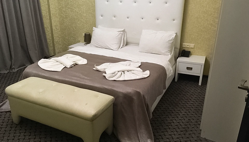 هتل پیازا تفلیس